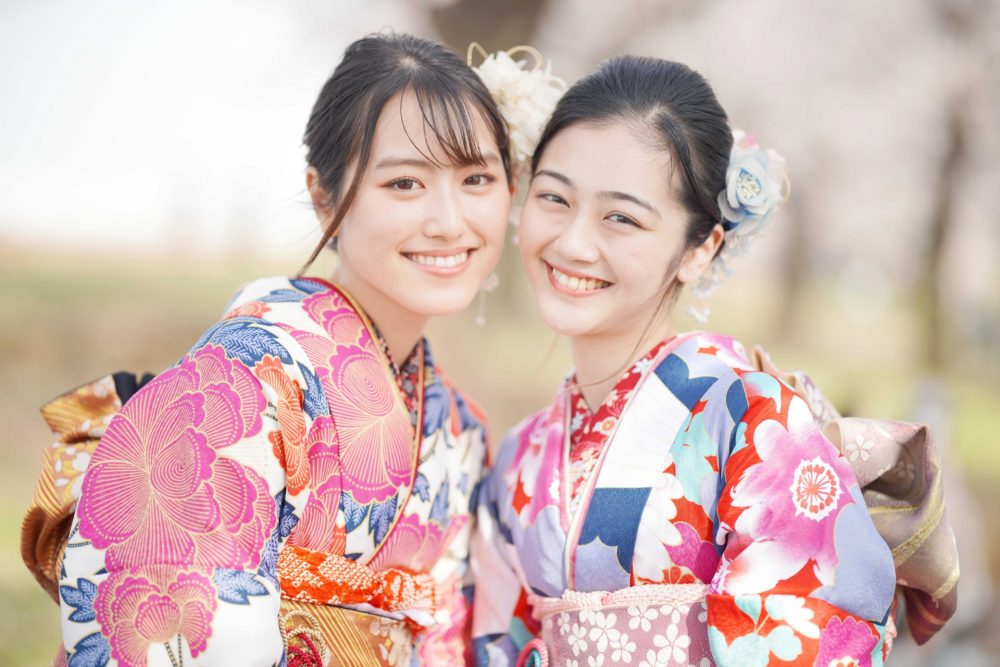 振袖レンタル・購入・ママ振袖なら本きもの松葉にお任せ！