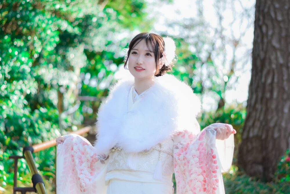 振袖のレンタル・購入・ママ振袖なら本きもの松葉にお任せ！